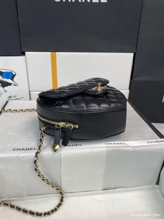 HyperPeter Bag-18*16.5*6.5CM Heart CHANEL 0729